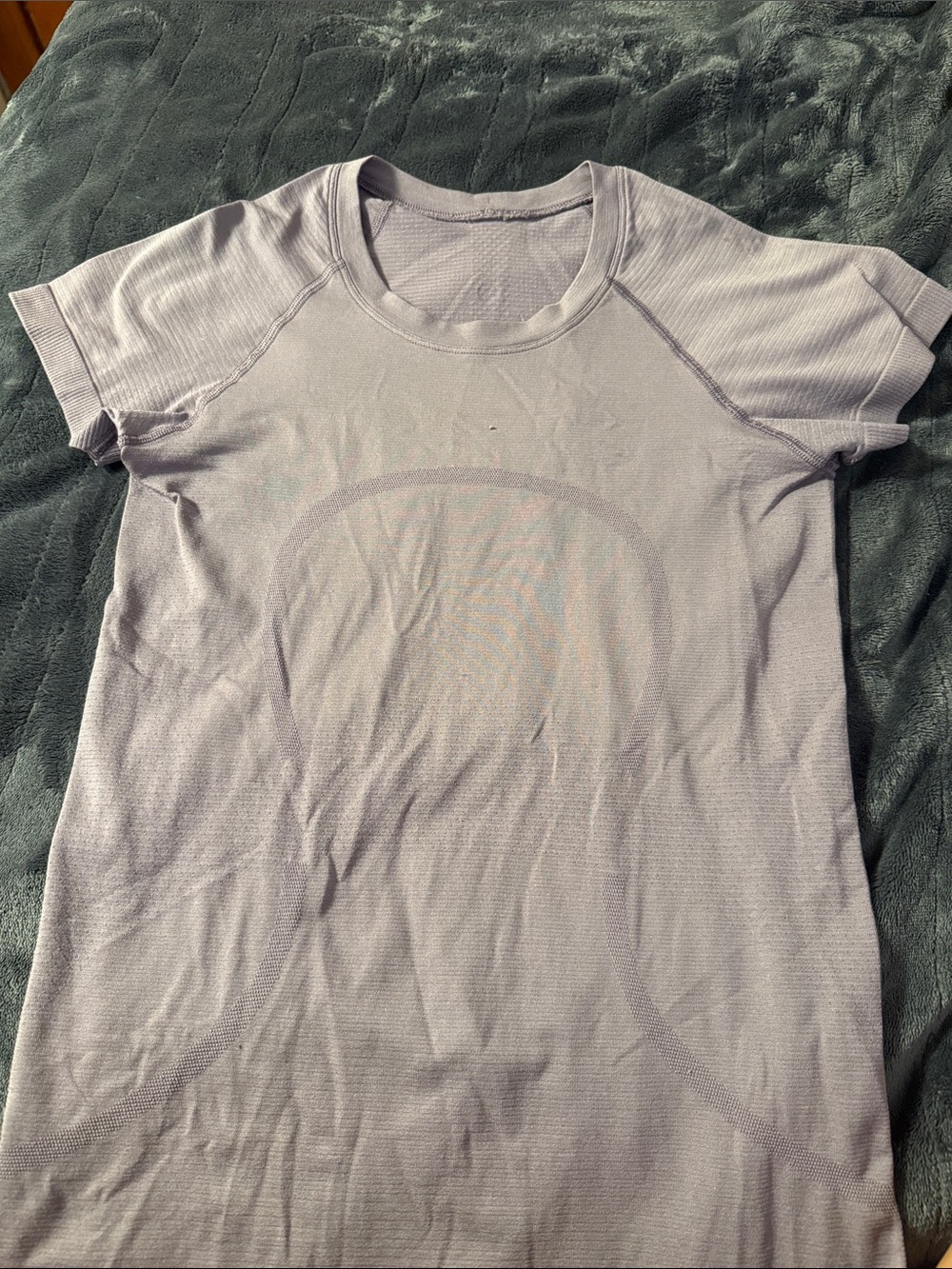 lululemon athletica Light Lavender Short Sleeve Active Tee